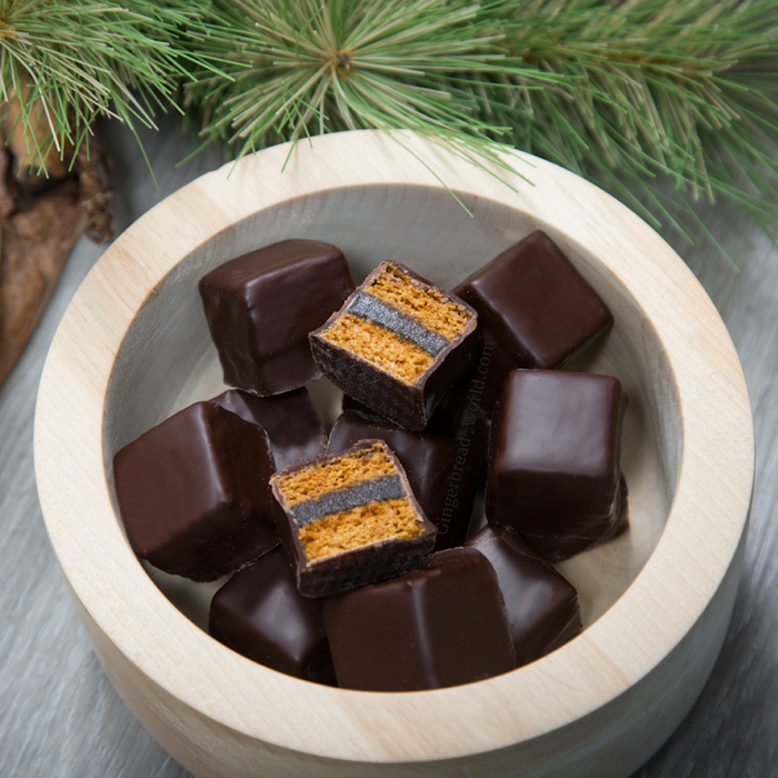 Gingerbread World German Christmas Market – Dominosteine German Petit Fours