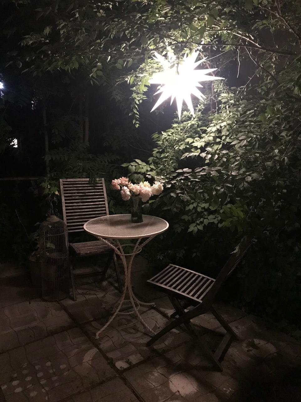 Star-shaped Lanterns to light up your home deck or yard