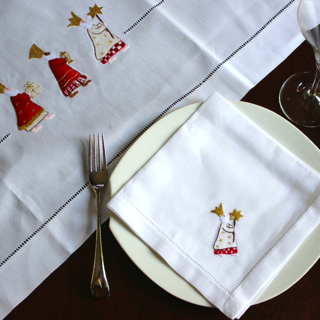 Gingerbread World Christmas Table Linens Collection