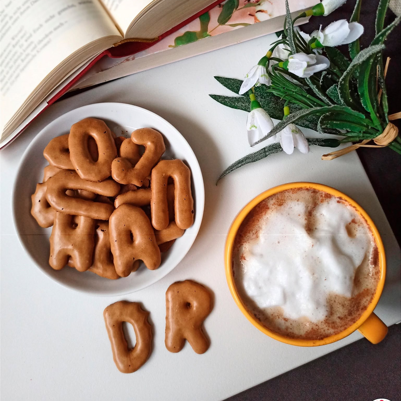 Gingerbread World European Christmas Market - Dr Quendt Russisch Brot - ABC Russian Bread Biscuits