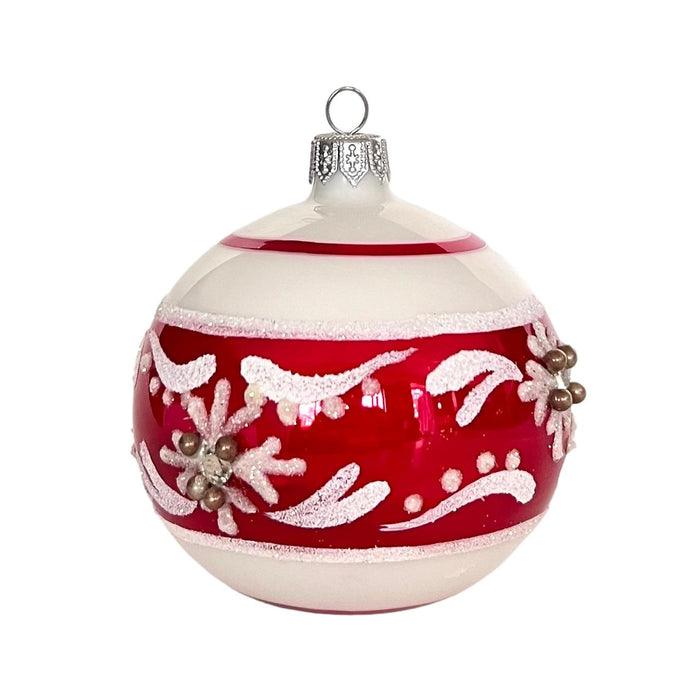 Gingerbread World European Christmas Market - Red White and Silver Series - Ball More White H298901