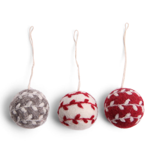 Gingerbread World European Christmas Market En Gry and Sif Scandinavia Felted Wool Ornaments Baubles in red white and grey 12222