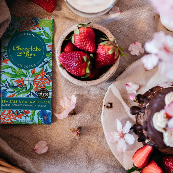 Gingerbread World European Market - Chocolate and Love - Dark Chocolate with Sea Salt and Caramel