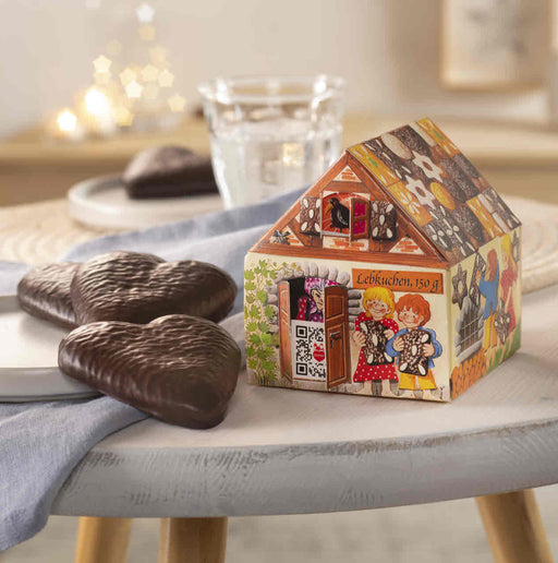 Gingerbread World Lebkuchen Schmidt Canada - Fairy Tale House with German Gingerbread Hearts 61436