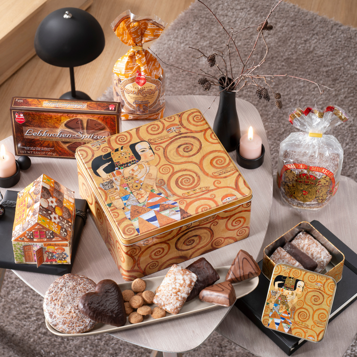 Gingerbread World Lebkuchen Schmidt Canada - Klimt Chest 2024 50494