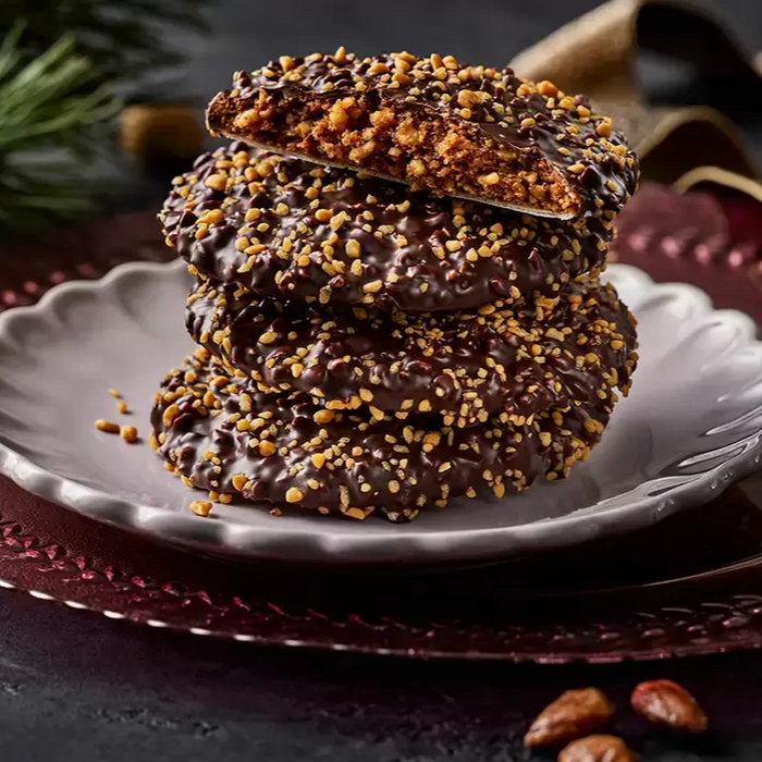 Gingerbread World Lebkuchen Schmidt Canada - Lebkuchen of the Year Roasted Almond Elisen 61246