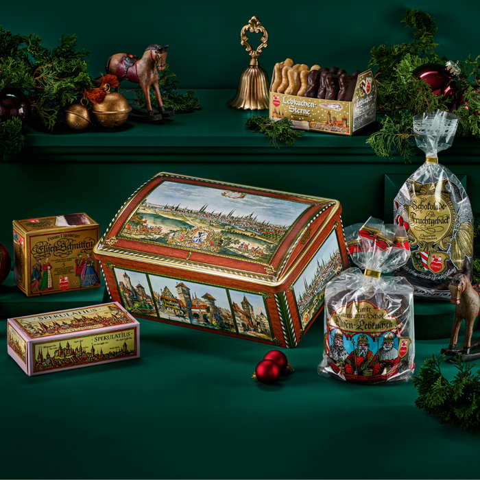 Lebkuchen Schmidt Historic Nuremberg Chest – German Christmas Gift