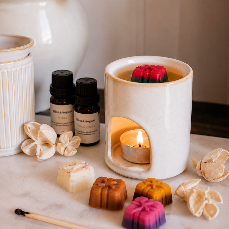Graces Court Wax Melts Advent Calendar with 24 festive hand-poured wax melt fragrances | Gingerbread World European Christmas
