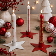 Star-shaped metal taper candle holder in red and white for Advent countdown candles – Gingerbread World European Christmas