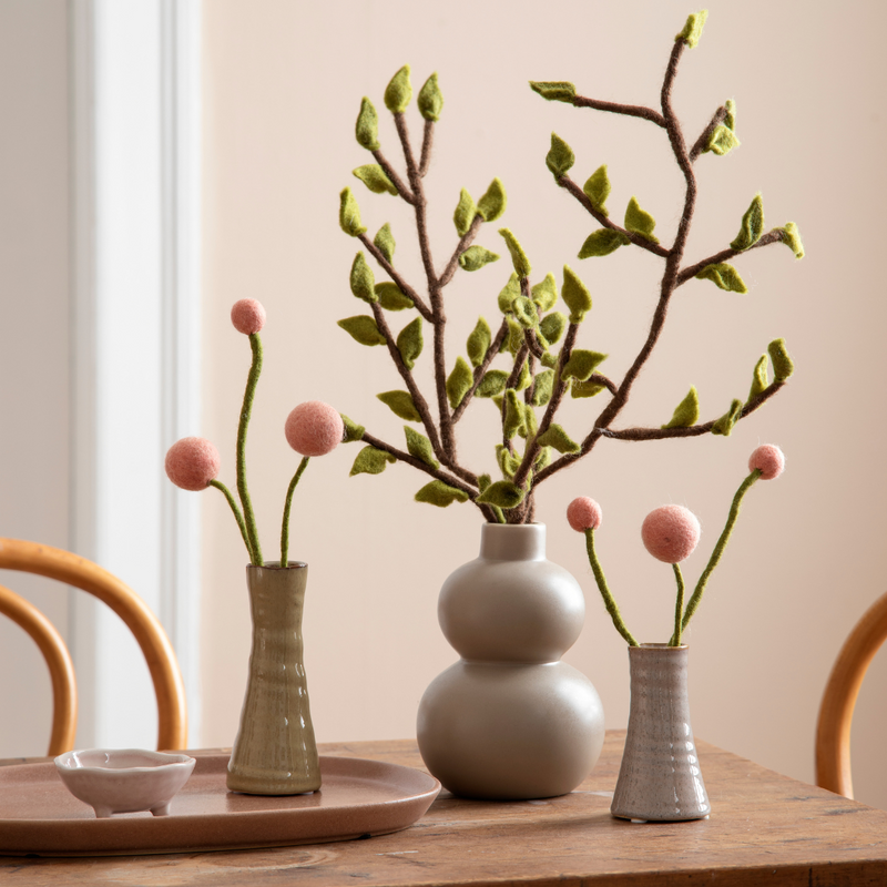 Gingerbread World European Market - En Gry and Sif Felted Wool Forever Flowers - Dot Flowers display