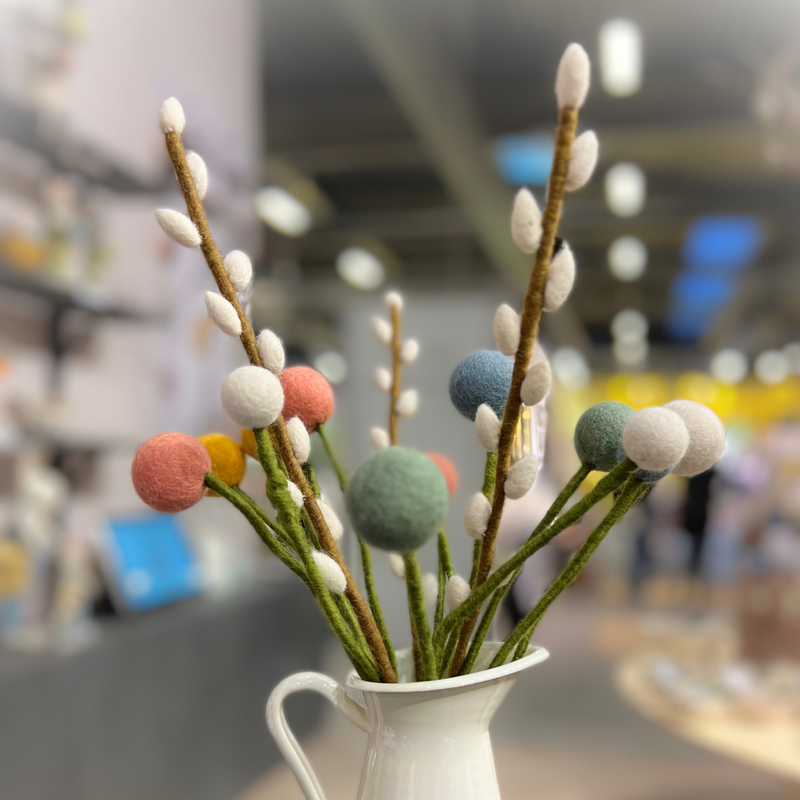 Gingerbread World European Market - En Gry and Sif Felted Wool Forever Flowers - Dot Flowers display
