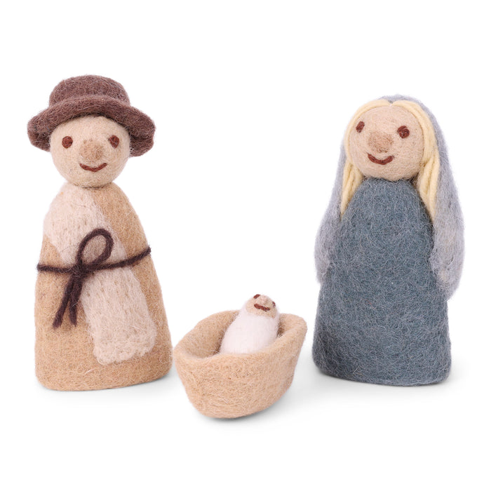 Gingerbread World Gry and Sif Denmark - Felted Wool Nativity Set with Stable and Figures 10024