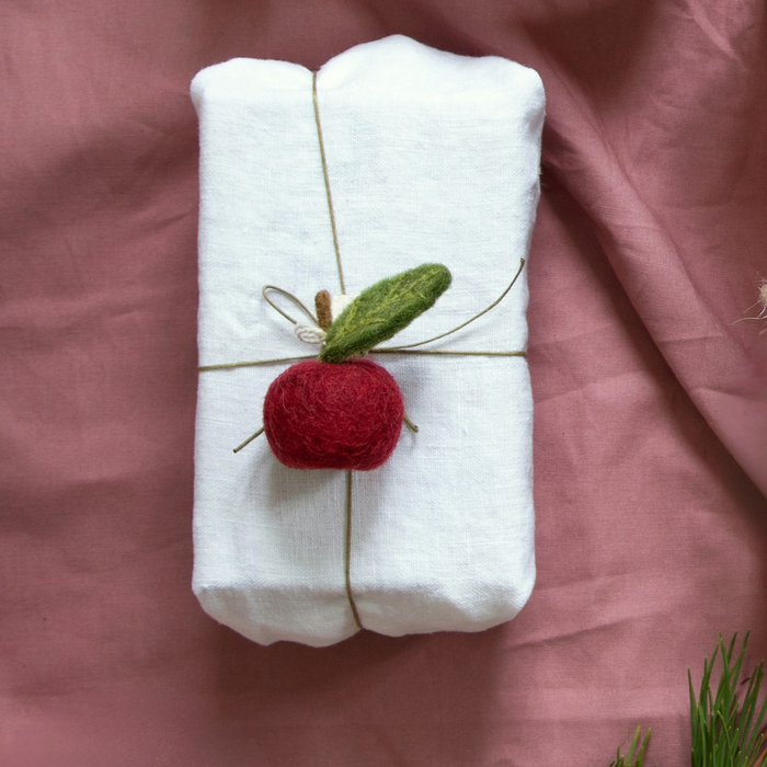 Gingerbread World Gry and Sif Denmark Felted Wool Ornament Apple 12125