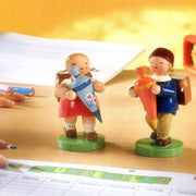 Gingerbread World Wendt und Kuehn Canada - Blumenkinder and Friends - School Children with Schultuete