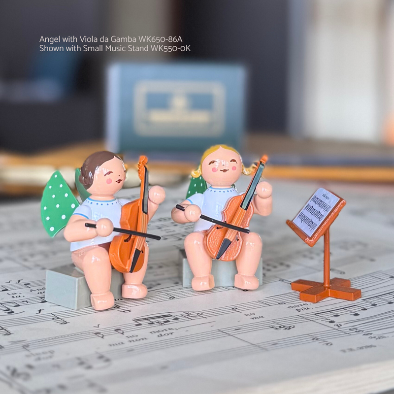 Gingerbread World Wendt und Kuehn Canada – Blumenkinder and Friends – Angel with Viola da Gamba New in 2025 – 650-650-86A - display