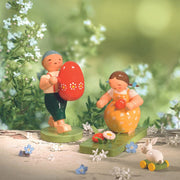 Gingerbread World Wendt und Kuehn Canada – Blumenkinder and Friends – Easter Children - display