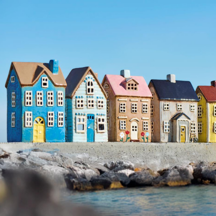 Gingerbread World IB Laursen Denmark – Ceramic Tealight House – Nyhavn Blue with Yellow Door - 27686-13