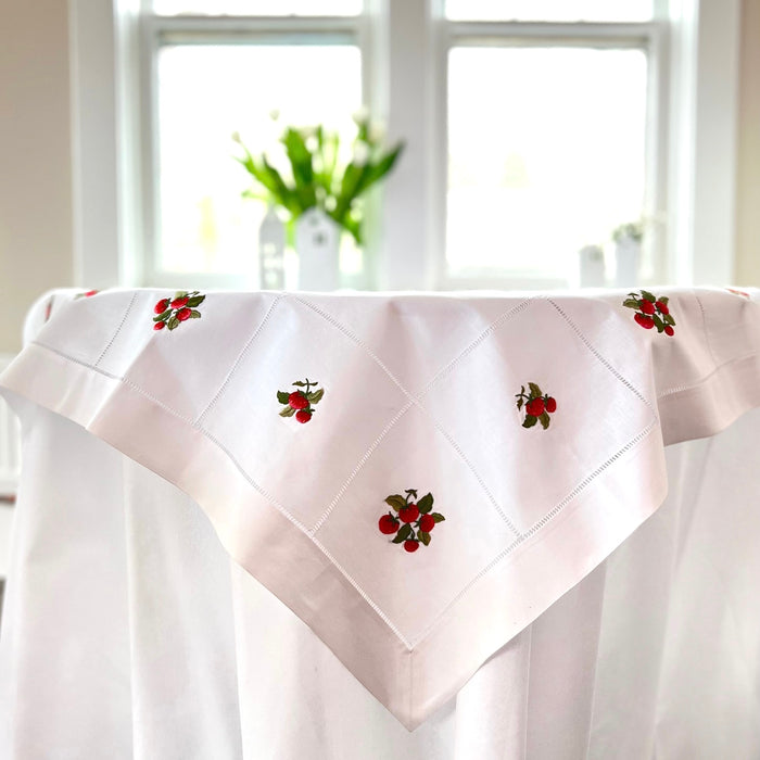 Volkmar Stöber Table Linens, Summer Strawberries, Table Cloth