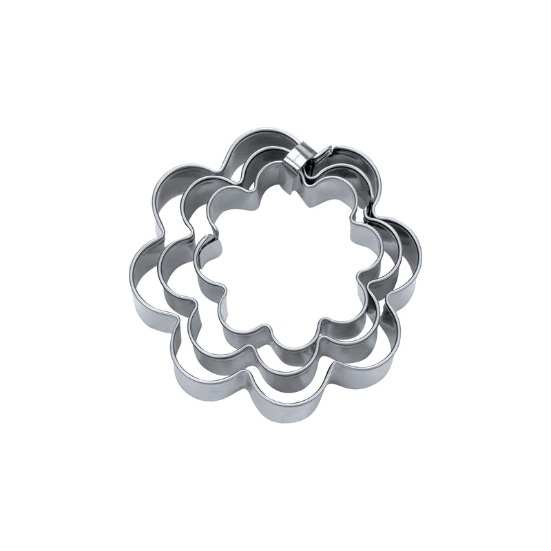 Gingerbread World European Market - Staedter Cookie Cutters - Flower Shaped Stainless Steel Cookie Cutters Set of 3