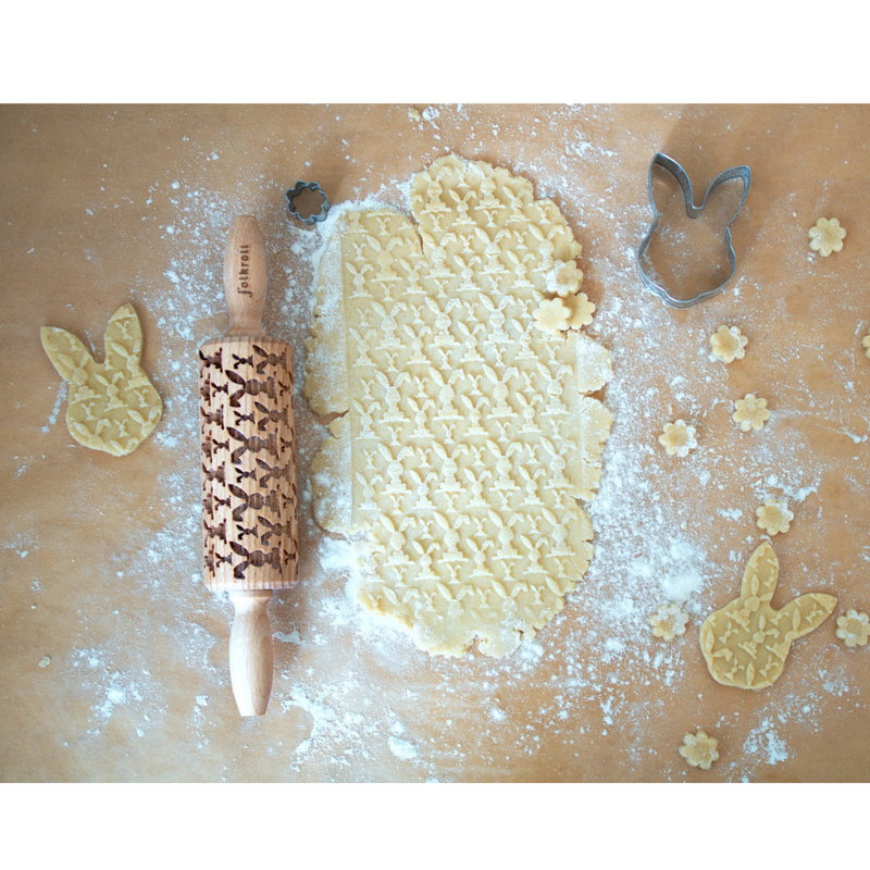 Gingerbread World European Market - Folkroll Engraved Rolling Pin Canada - Easter Bunny Small 51618