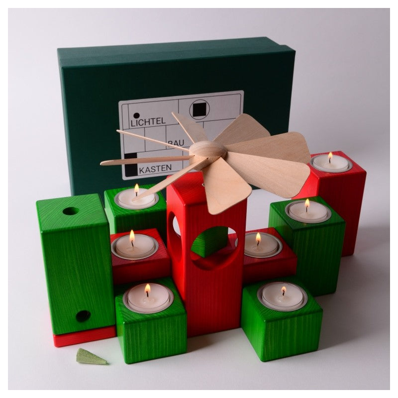 Gingerbread World Modern Pyamid and Candle Holders Kleinvieh LBK103