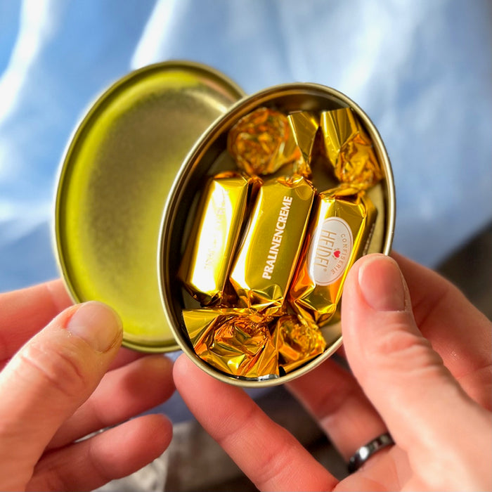 Confiserie Heidel "Nostalgia" Oval Easter Tin with Chocolates