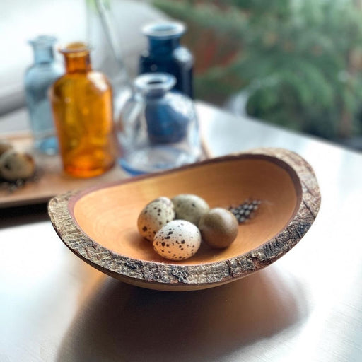 Gingerbread World Waldfabrik Turned Wood Bowls with Live Bark Edge 54361