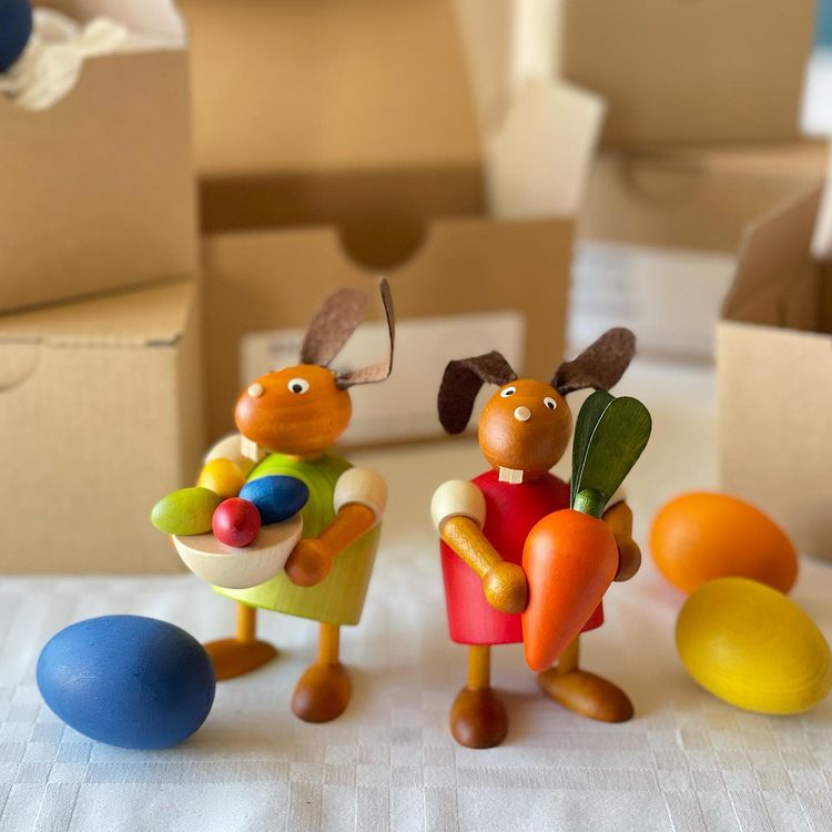 Gingerbread World Drechslerei Martin Wooden Easter Bunny Figure with Easter Nest